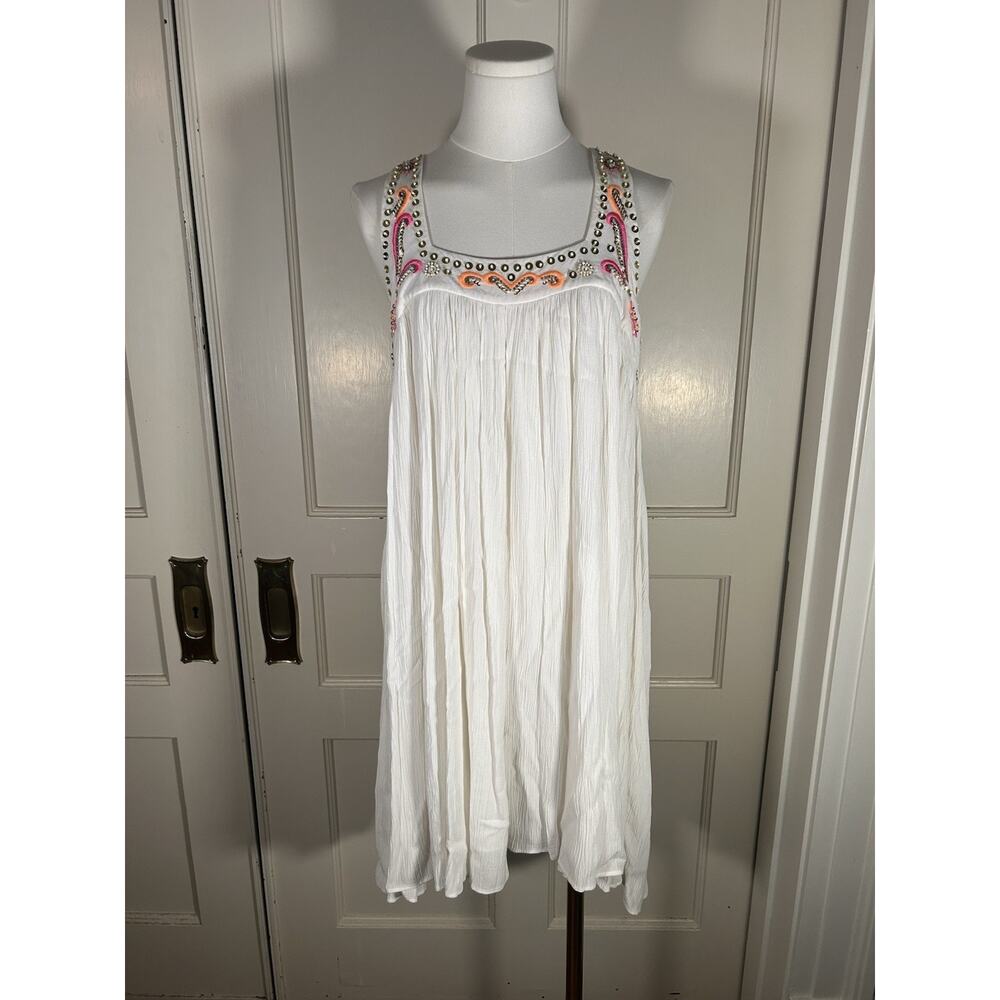 Lilly Pulitzer Lorna Embroidered Sequin Flowy Shift Dress Womens Size Med. NWT